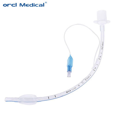 Çeşitli tıbbi prosedürler ve havalandırma ihtiyaçları için çeşitli boyutlarda kelepçelenmiş kelepçesiz endotrakeal tüp